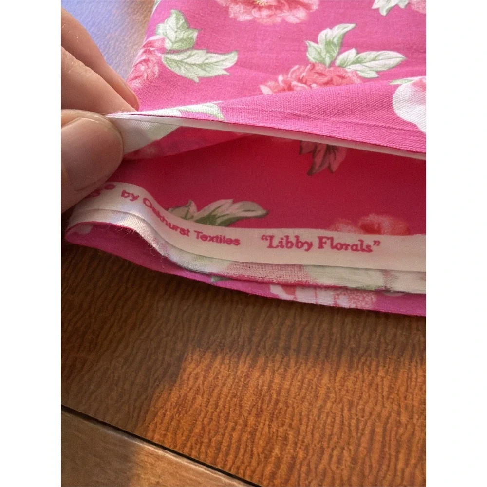 Cotton Fabric LIBBY FLORALS pink flower BY Oakhurst Textile 44